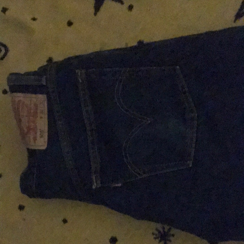 levis 100%cotton w(32) L(32)